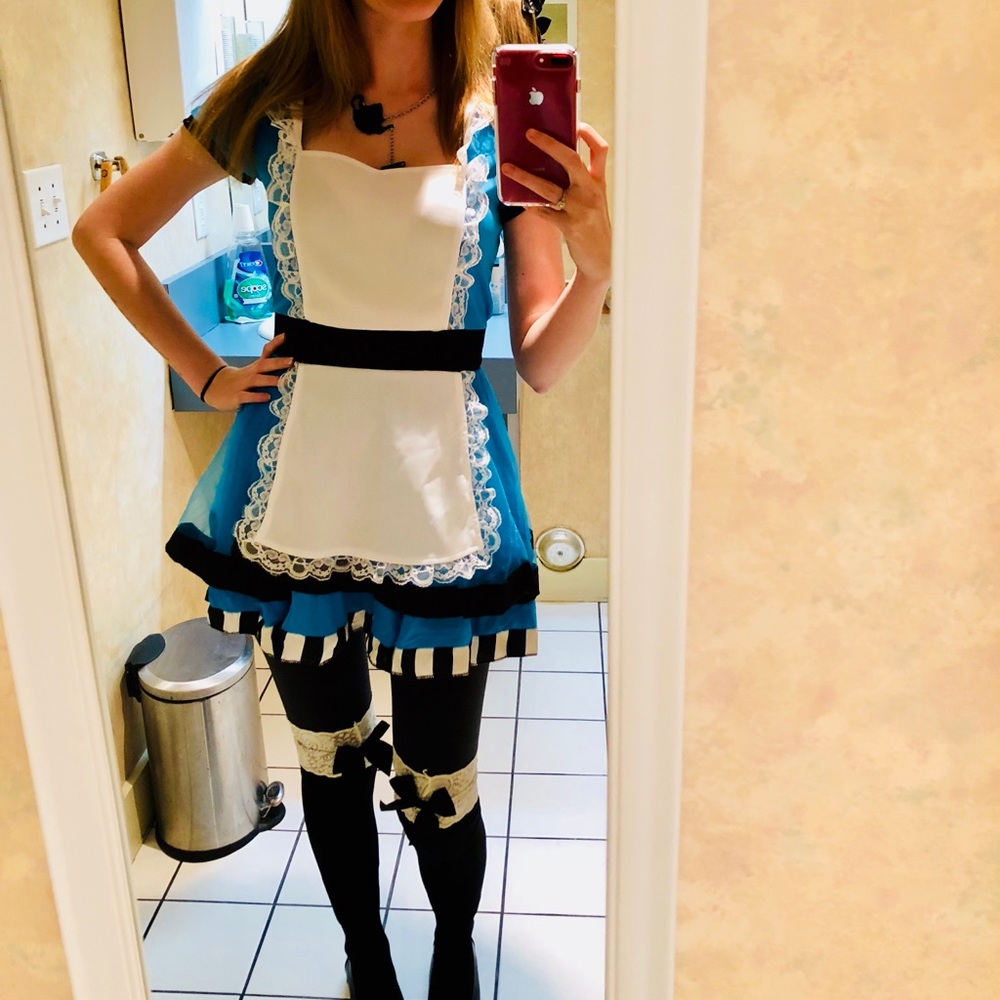 Alice in Wonderland costume size small (4-6).